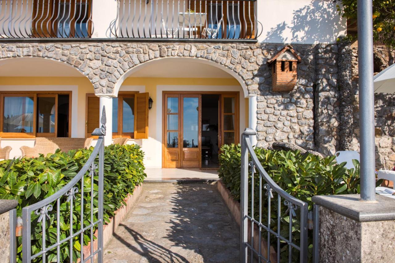 Villa Savina - Elegant Family Villa Overlooks Amalfi Coast - Positano Eksteriør billede